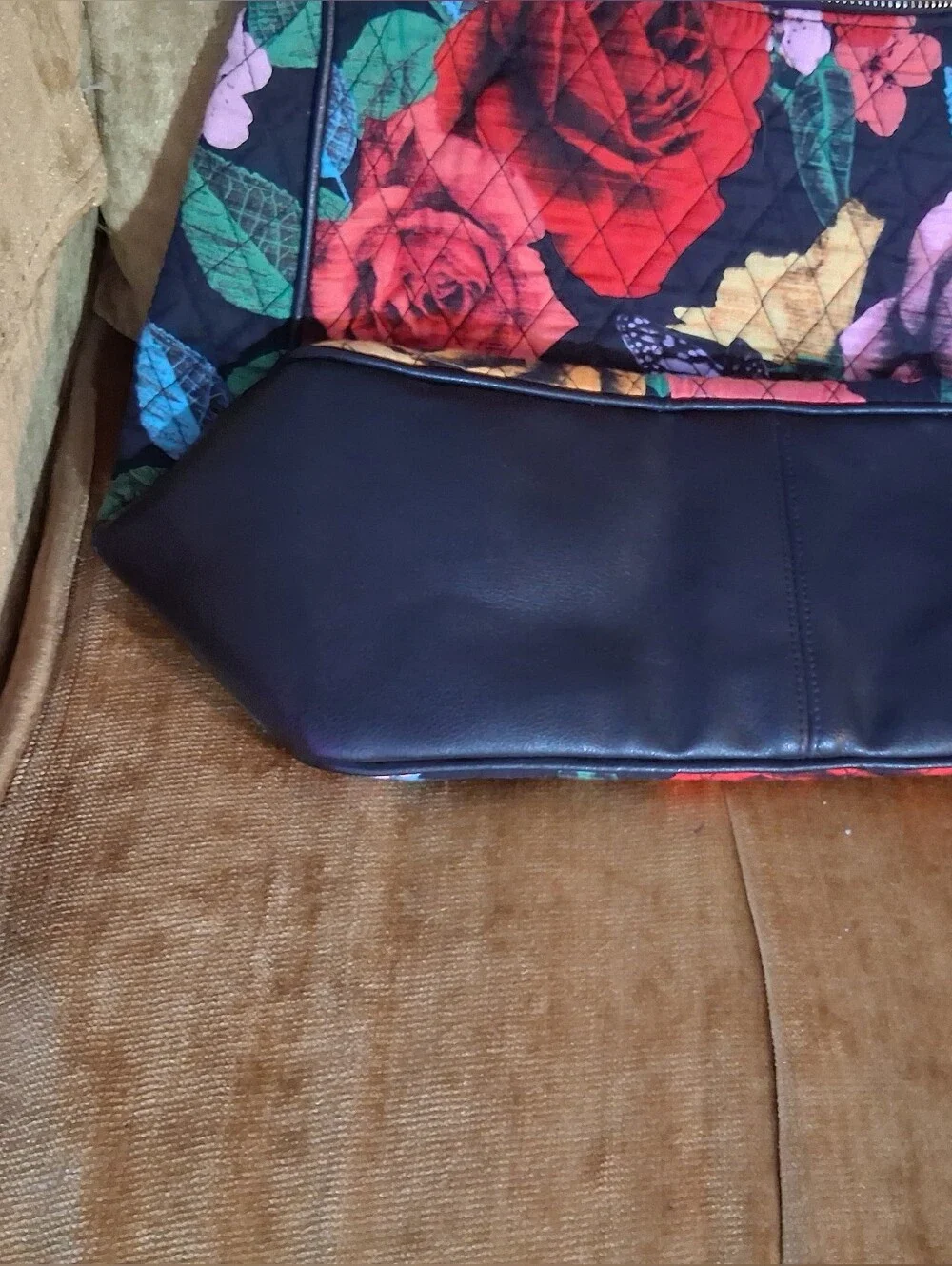 Vera Bradley Havana  Floral Quilted Shoulder Bag in Multicolor